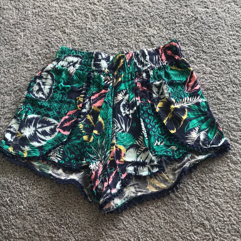 patterned shorts